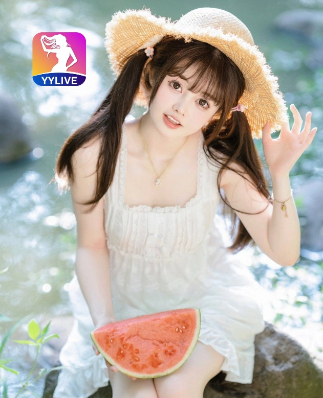 Dinh Thi Lien YYLIVE