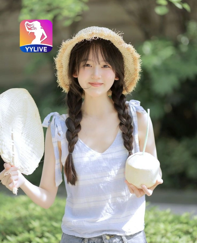 Dinh Thi Lien YYLIVE