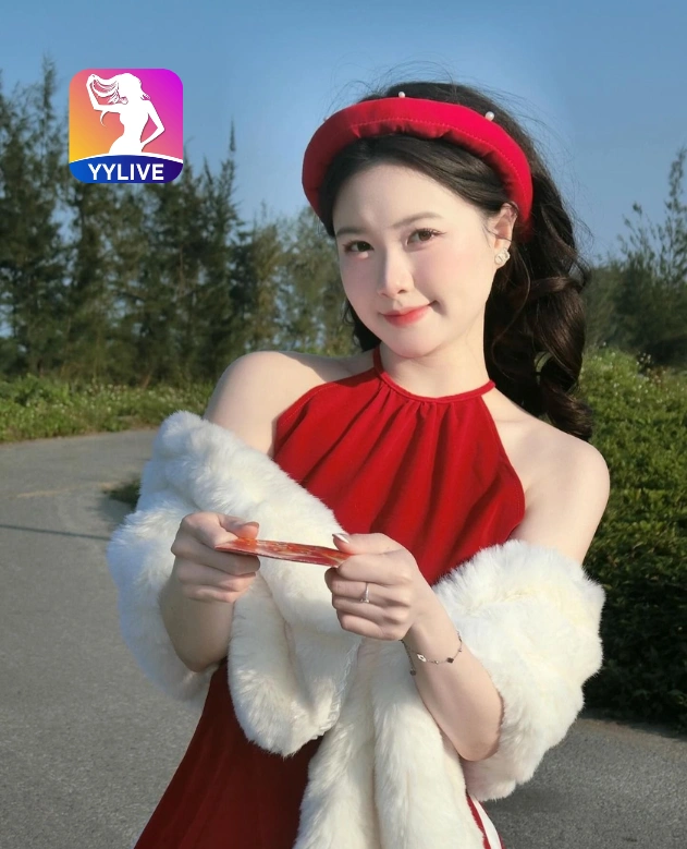 Truong Thi Mai YYLIVE