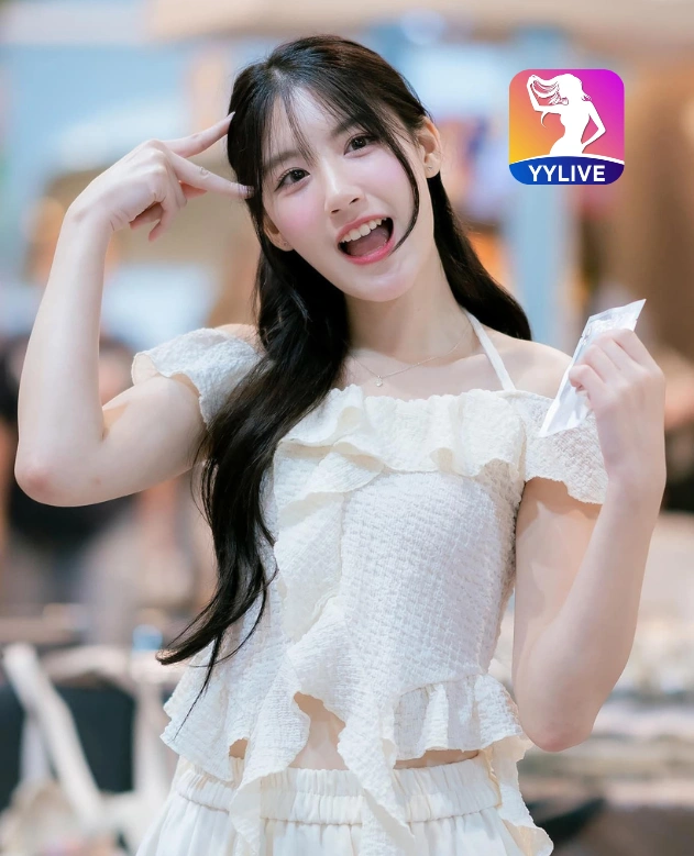 Vũ Thị Hương YYLIVE