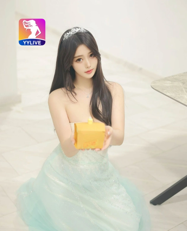 Do Thi Ha YYLIVE