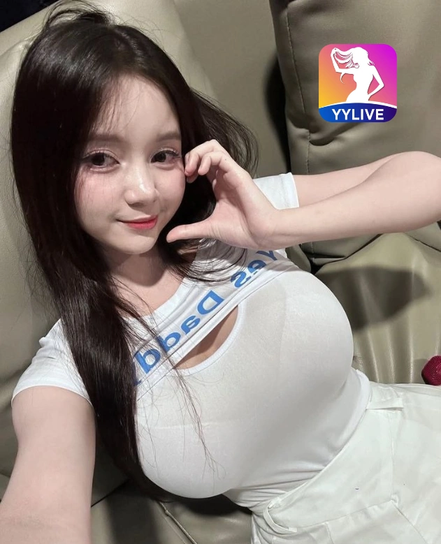 Phan Thi Cuc YYLIVE