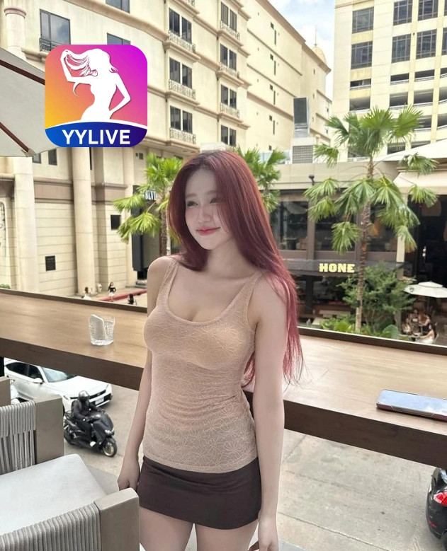 Arianna Banks YYLIVE