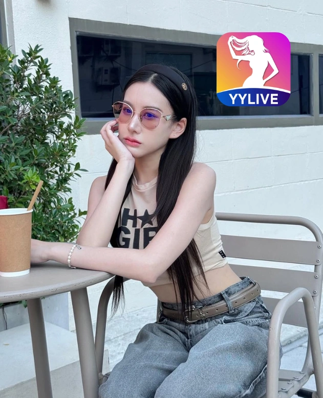 Brooklyn Lowe YYLIVE