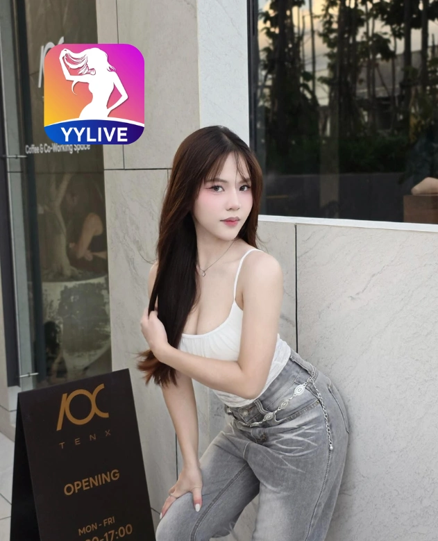 Xander Steele YYLIVE