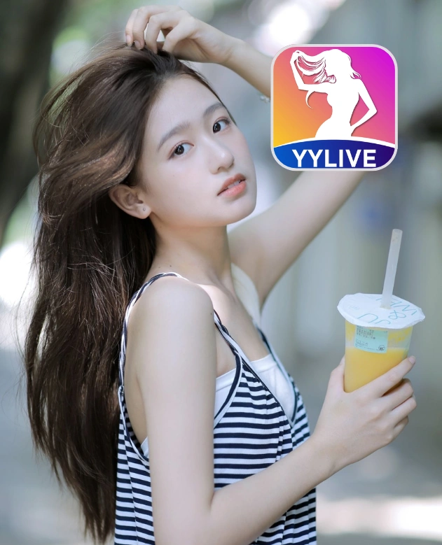 Phạm Tuyết Nhi-YYLIVE