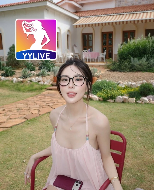Phạm Tùng-YYLIVE