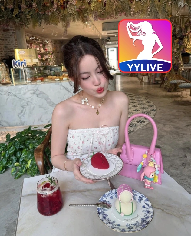 Võ Châu-YYLIVE