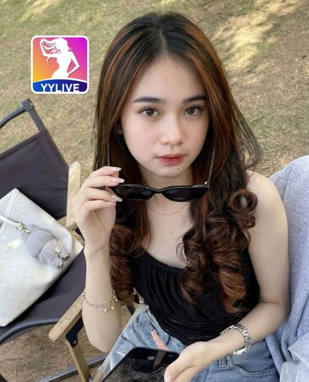 Anh Tuấn-YYLIVE