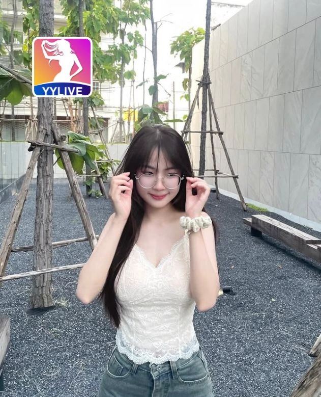 Anh Tuấn-YYLIVE