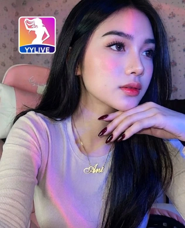 Phan Thúy-YYLIVE